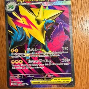 Mega Manectric EX - Ultra rare